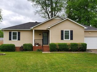 110 Berry Ct, Tullahoma, TN 37388