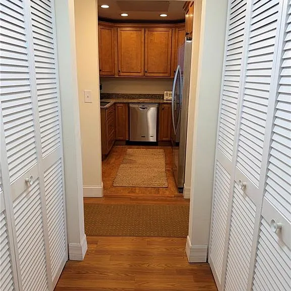 1700 Pine Valley Dr #314 — Photo 12