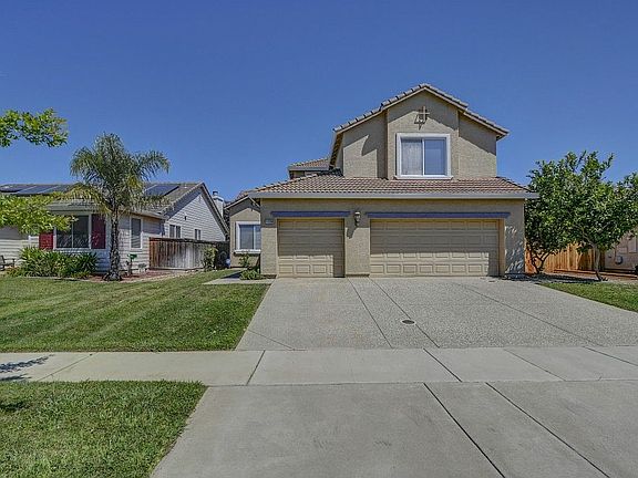 2nd image of 1700 Shoreline Dr
