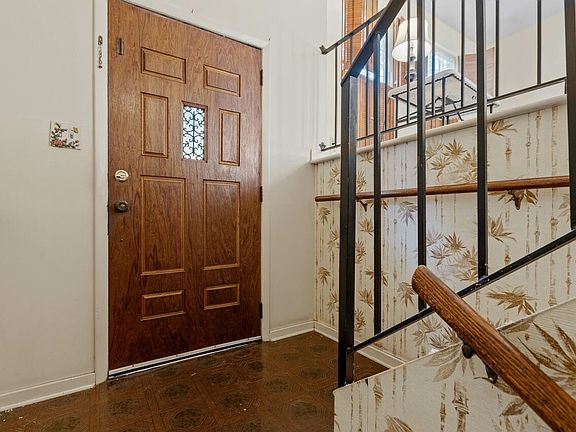 3rd image of 3005 Whisper Ct