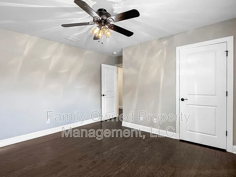 128 Whaler Ave — Photo 30