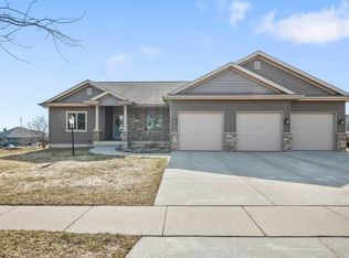 1817 Tyrol Ter, Mount Horeb, WI 53572