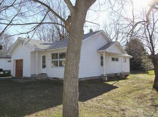 427 W Rockwell St, Elkhorn, WI 53121