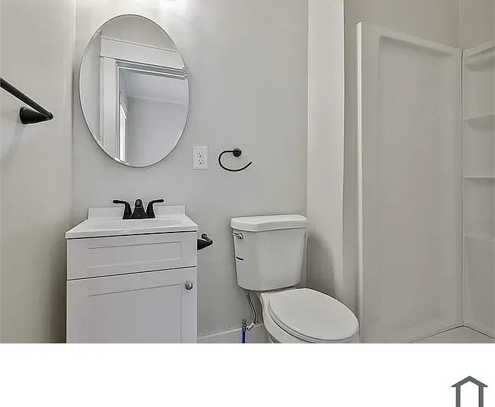 8 Long St — Photo 9