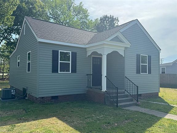 2nd image of 655 Ellen Rd