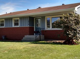 1814 Ivy Ln, Aurora, IL 60506