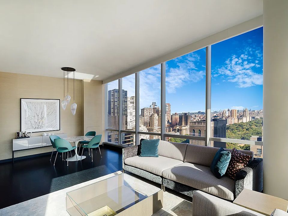 1st image of 157 W 57th St APT 37A