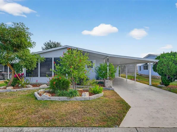 3904 William Hume Dr, Zephyrhills, FL 33541