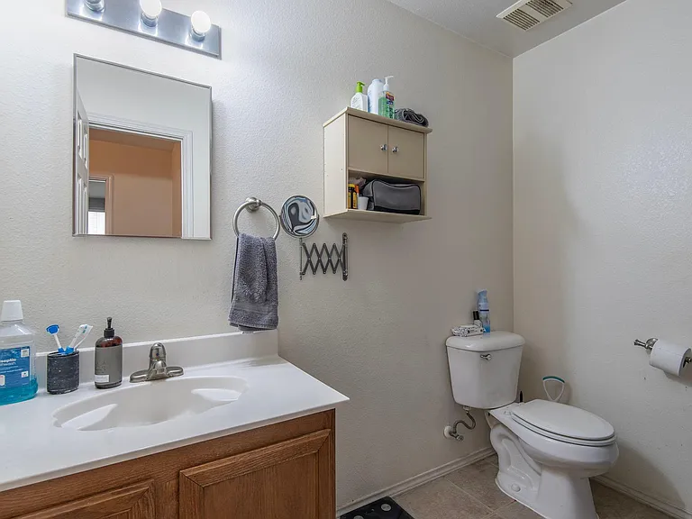 Bathroom 2