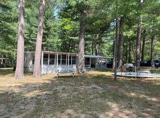 125 Breckenridge Dr, Houghton Lake, MI 48629