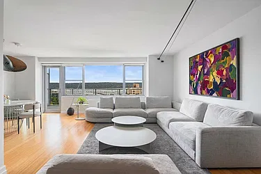 2500 Johnson Avenue, #18M