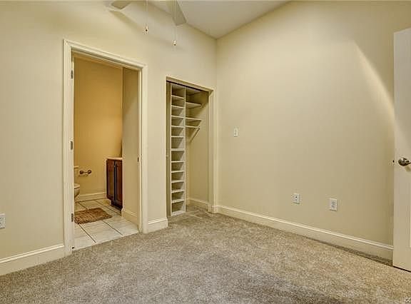 5th image of 2418 E Franklin St Unit 104