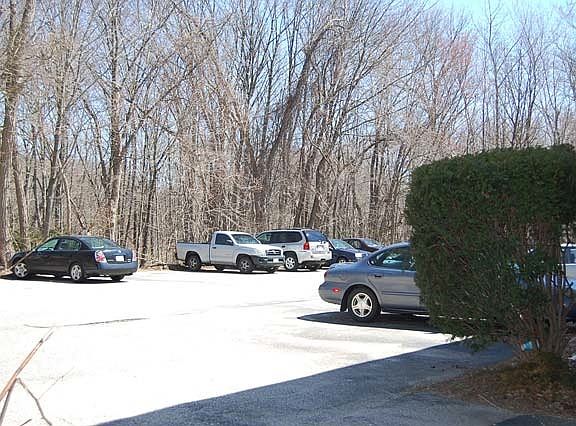 3rd image of 400 Pleasant St APT 24