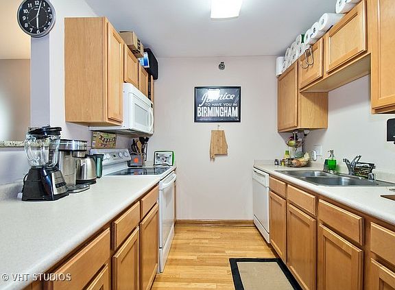4th image of 345 N La Salle Dr APT 3405