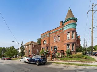 1102 S 30th Ave, Omaha, NE 68105