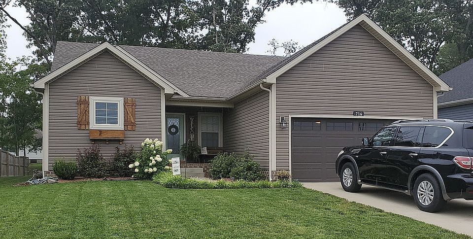 1st image of 716 Pleasant Meadow Ln