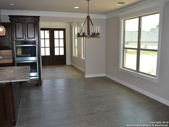 4th image of 161 Mulhouse Cir