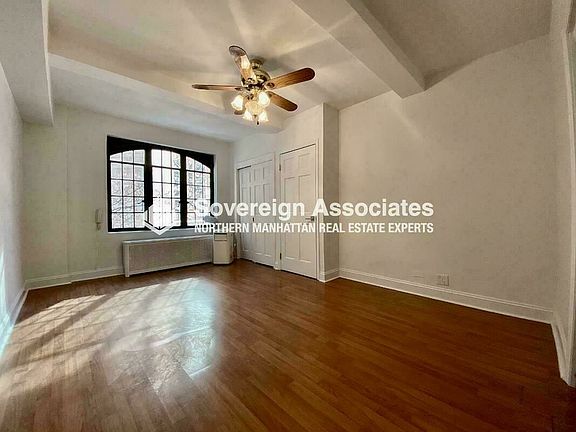 4th image of 320 E 42nd St #204B