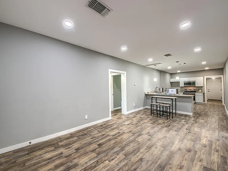 Kitchen & Living Room
