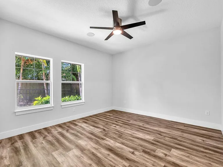 3120 W Azeele St #1 — Photo 33