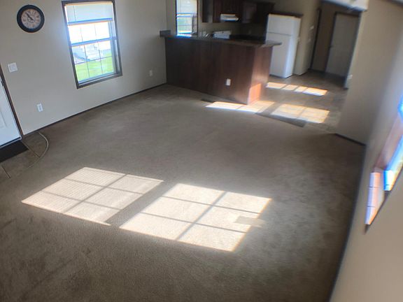 3rd image of 8120 Seneca Tpke Lot 205