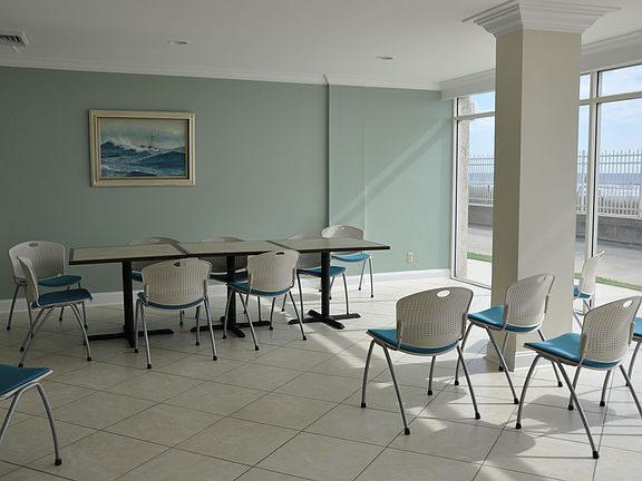 5th image of 1601 Ocean Dr #502