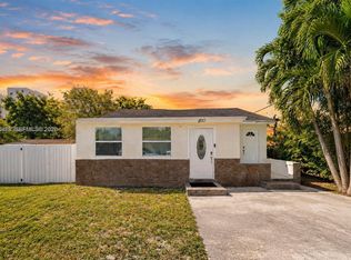 Nelsen Park, Miami, FL 33125
