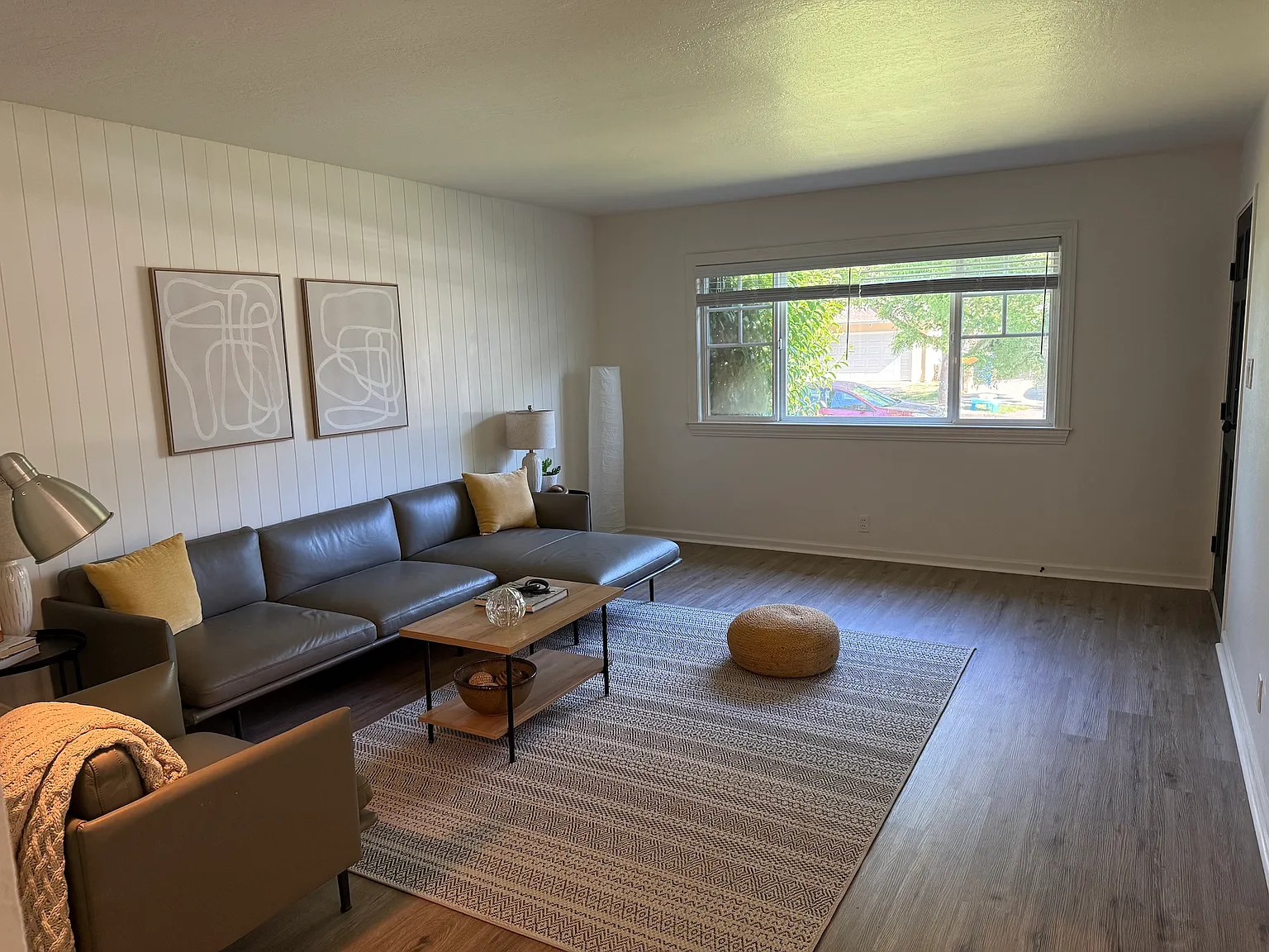 3 bed, 1261 sqft, $3,800 — Photo 3