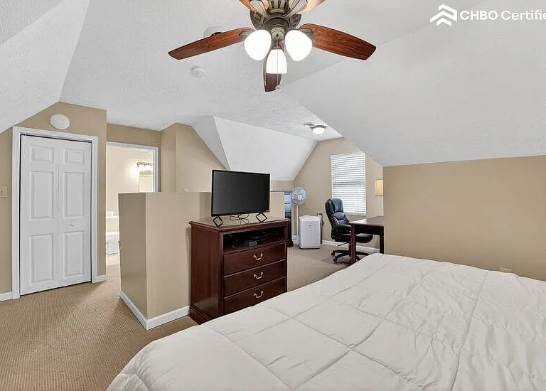 1332 W Andrew Johnson Hwy #9 — Photo 10