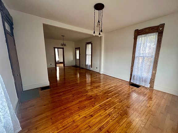 3rd image of 4867 N County Road 500 E