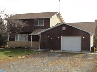 627 Oak Knoll Rd, Atco, NJ 08004