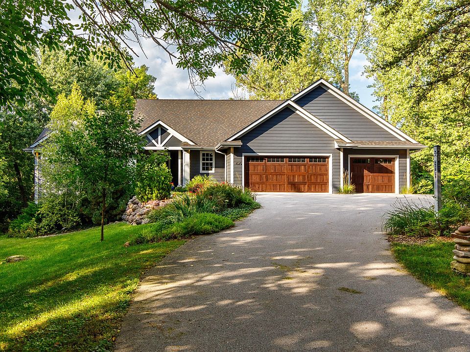 1st image of 1525 Top O Hollow Rd