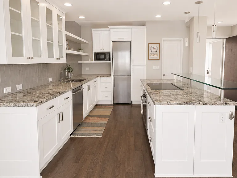 315 Longden Ln — Photo 8