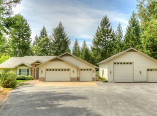 346 Daleo Dr, Grants Pass, OR 97527
