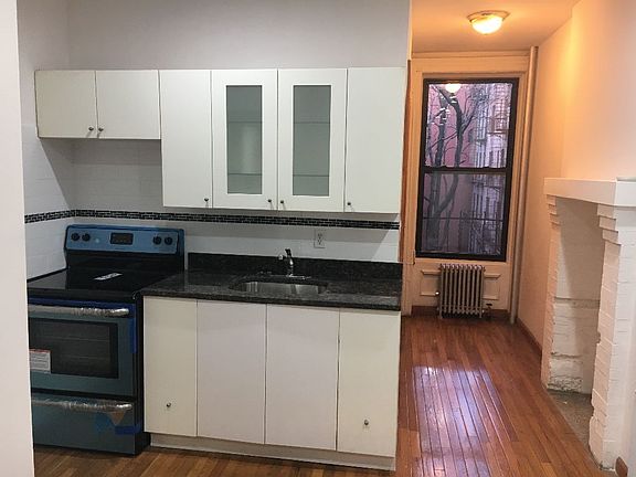 4th image of 791 9th Ave APT 3S
