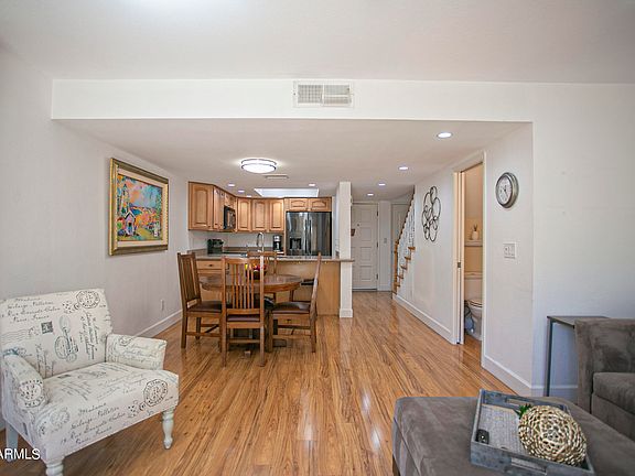 4th image of 122 S HARDY Drive #12