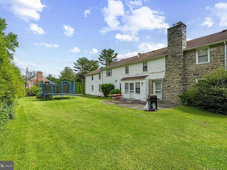 504 Conshohocken State Rd — Photo 20