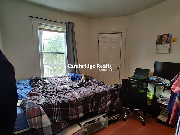 5th image of 33 Jefferson St #6
