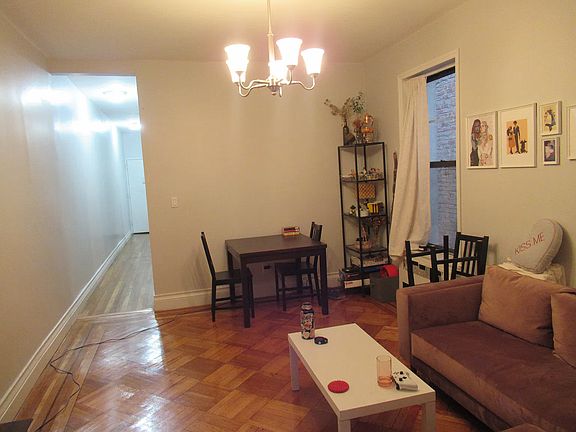 5th image of 122 Fenimore St APT D3