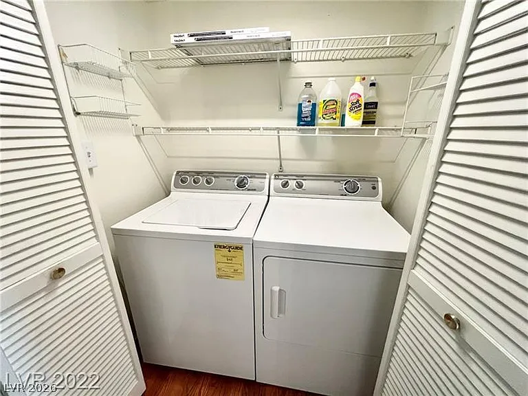 3101 Casey Dr #201 — Photo 23