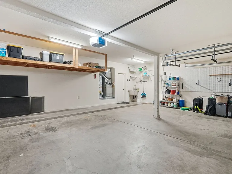 12884 N Pioneer Way — Photo 33