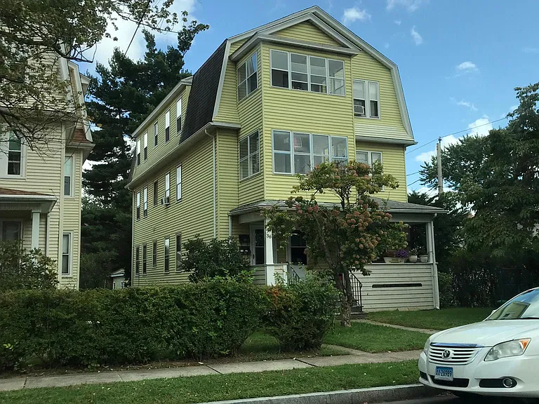 36 Kingston St #3 — Photo 1