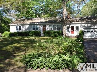 95 Annable Point Rd, Centerville, MA 02632