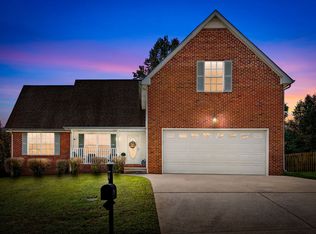1514 Autumn Dr, Clarksville, TN 37042