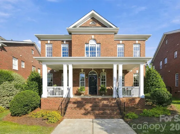 240 Hawthorne Park Ave, Belmont, NC 28012