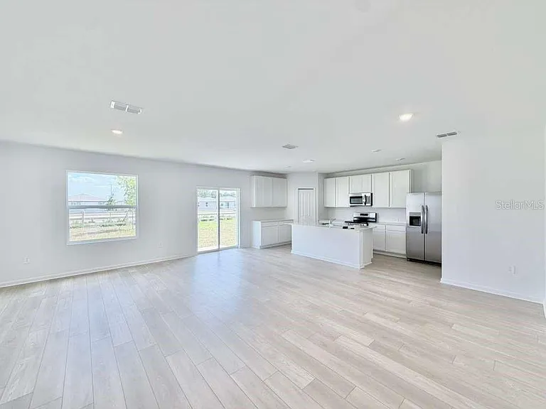 6472 Domizio Dr — Photo 11
