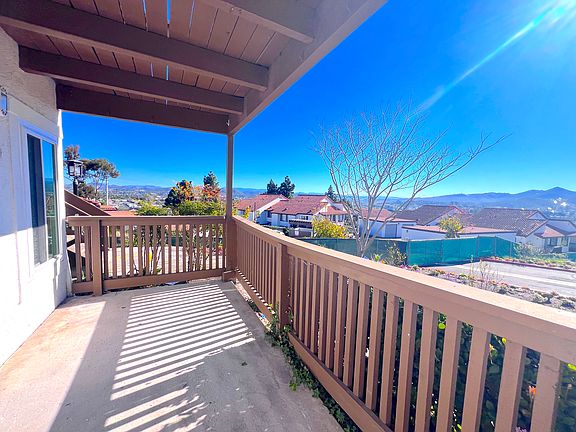 4th image of 866 S Rancho Santa Fe Rd S #C