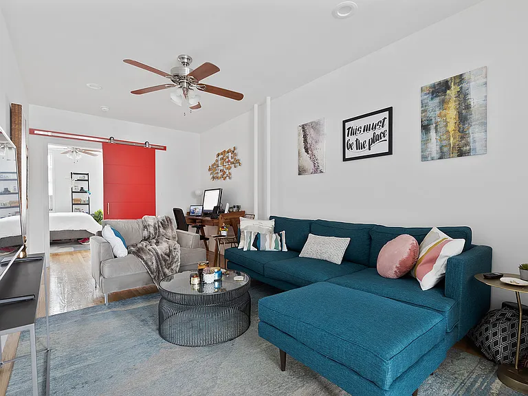 117 Roebling St #3L — Photo 1