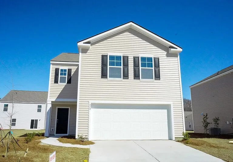 418 Coconut Dr — Photo 3