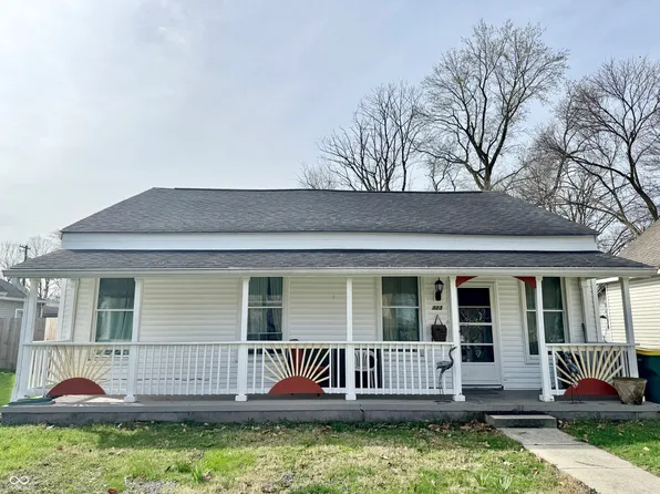 323 E Adams St, Franklin, IN 46131